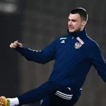 Николай Комличенко: Успешная Адаптация в «Локомотиве»