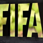 ФИФА накладывает годичное отстранение на футболистов за подделку документов
