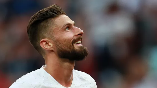 Курьезная ошибка вратаря: «Барселона» обыграла «Овьедо» в захватывающем матче