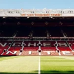 Манчестер Юнайтед: Отказ от спорного навеса на новом стадионе