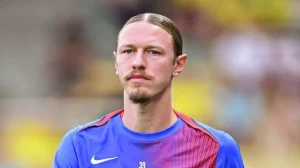 Матвей Сафонов: Чувства запасного игрока и стремление к игровому времени