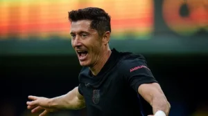 Будущее Левандовского в "Барселоне": что ожидает польского нападающего?