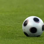 Футбольные трибуны России: Как болельщики поддерживают сборную