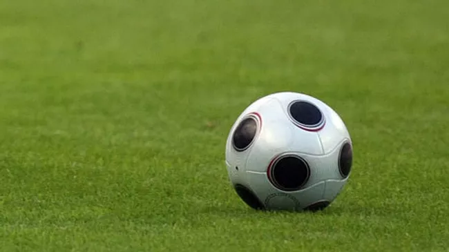 Футбольные трибуны России: Как болельщики поддерживают сборную