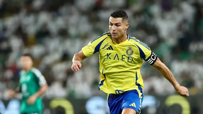 Криштиану Роналду: Когда завершится карьера футбольного гения?