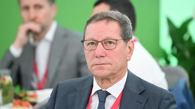 Кто должен тренировать «Спартак»: мнения экспертов и болельщиков