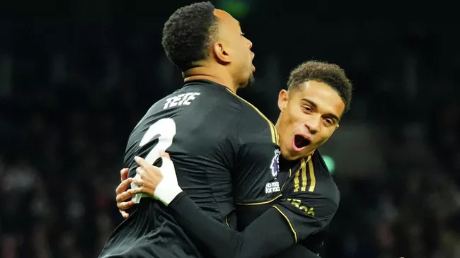 Фулхэм одержал победу над Тоттенхэмом в захватывающем матче АПЛ