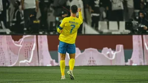 Гол Роналду с пенальти: «Аль-Наср» одержал победу над «Неом»