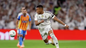 Мадридский Реал не оставил шансов Валенсии: Дубль Мбаппе в блестящей победе