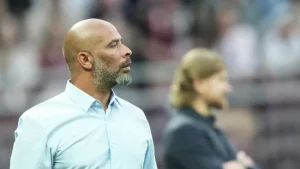 Скандал на футбольном поле: Тренер Нигерии обвиняет соперников в магии