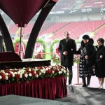 Трогательная прощальная церемония: венок от президента ФИФА в память о Никите Симоняне