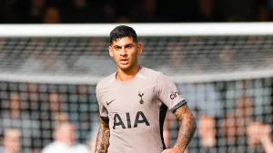 Дубль Ромеро: Тоттенхэм вырывает ничью в напряжённом матче с Ньюкаслом