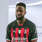 Футбольный клуб «Милан» расторг контракт с Дивоком Ориги: что это означает для игрока и клуба