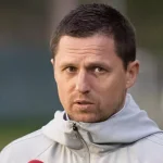 Милан возвращается на вершину Серии А после убедительной победы над Вероной