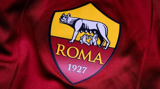 Рома одержала минимальную победу над Комо в 15-м туре Серии А