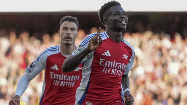 Сака на пороге рекорда: новый контракт с «Арсеналом» изменит историю клуба