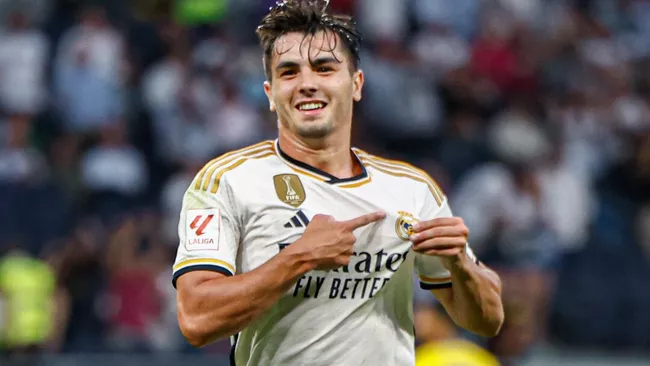 Сборная России теряет позиции в рейтинге ФИФА: что это значит для футбольного будущего?