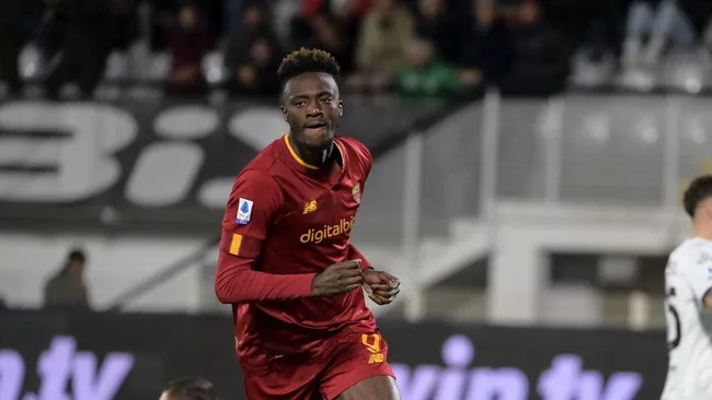 Тэмми Абрахам: Переход в «Астон Виллу» и его новый этап карьеры