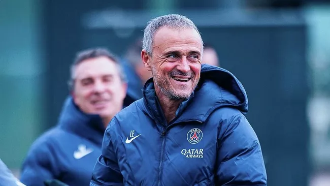 Тренер «ПСЖ» выделил выдающиеся качества Сафонова и его конкурентов