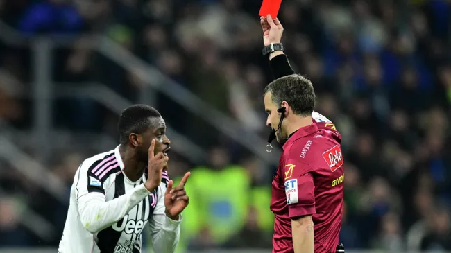 Дисквалификация руководства «Ювентуса» за угрозы арбитру: подробности инцидента