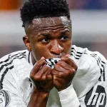 Мадридский "Реал" уверенно обыгрывает "Реал Сосьедад" благодаря блестящему дублю Винисиуса