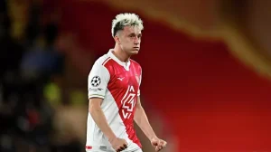 Сенсации Лиги Чемпионов: Головин и Сафонов в центре внимания