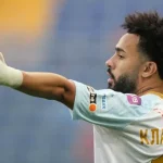 Экспатриация Клаудиньо: Бразильский полузащитник покинул Катар с семьей