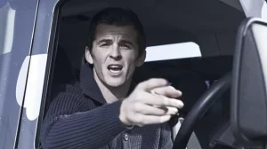 Арест экс-футболиста сборной Англии: Джоуи Бартон попал в скандал в гольф-клубе