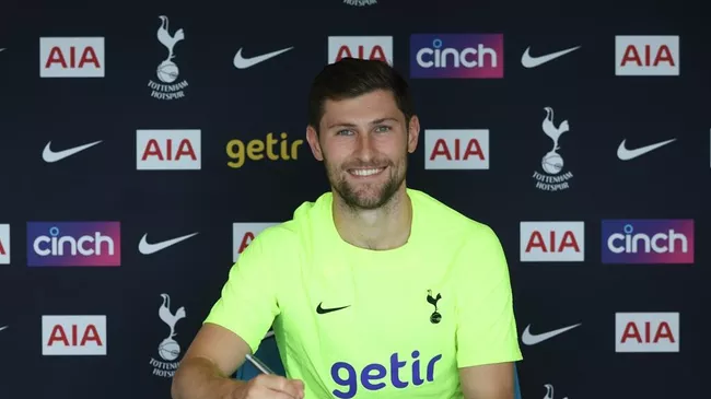 Бен Дэвис может временно возглавить «Тоттенхэм» после ухода Игора Тудора