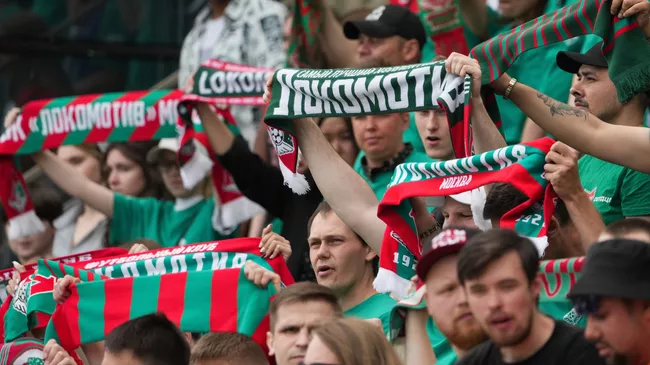 Гол Мактоминея: Как «Наполи» одержал победу над «Кальяри» в Серии А