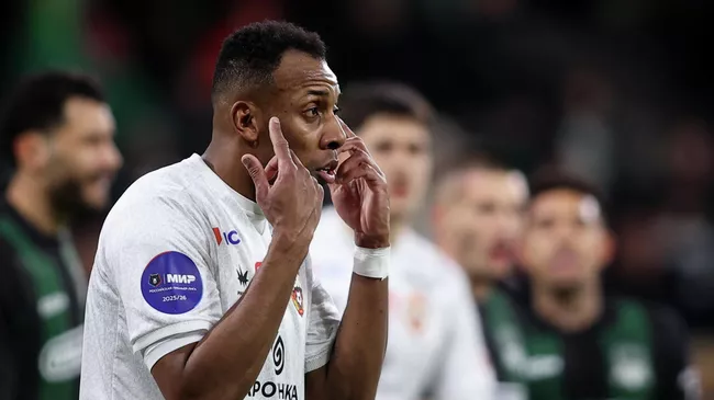 Конфликт в ЦСКА: Мостовой о ситуации с Мойзесом и Челестини