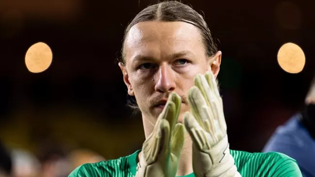 Матвей Сафонов и его триумф в Лиге чемпионов: ПСЖ сокрушает Челси, а рекордсменам из России не повезло