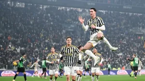 Три футболистки сборной Ирана возвращаются на родину: причины и последствия