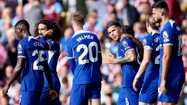 Калум Макфарлейн: Новый Временный Тренер «Челси» и Его Отношения с Командой