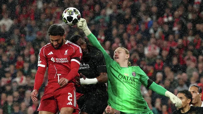 Матвей Сафонов и его геройский матч: «Ливерпуль» не сумел пробить «ПСЖ»