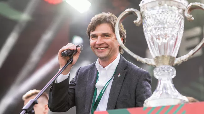 Шансы Алексея Батракова сыграть за «Локомотив» против «Спартака»: последние новости