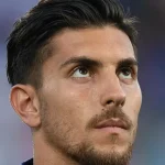 Скандал в мире футбола: арест судьи УЕФА в Великобритании по обвинению в домогательствах