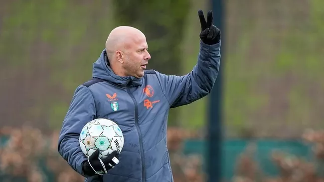 Тренер «Барселоны» выразил недовольство судейством в матче ЛЧ против «Атлетико»