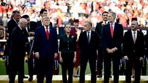 Трамп вручил Кубок мира сборной Испании на исторической церемонии